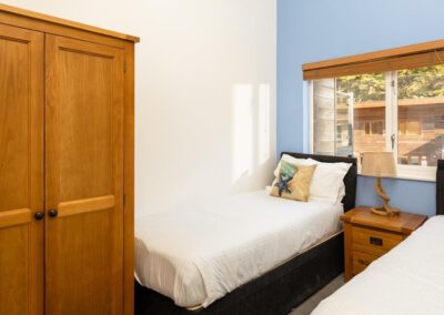 Twin bedroom at Trelawney